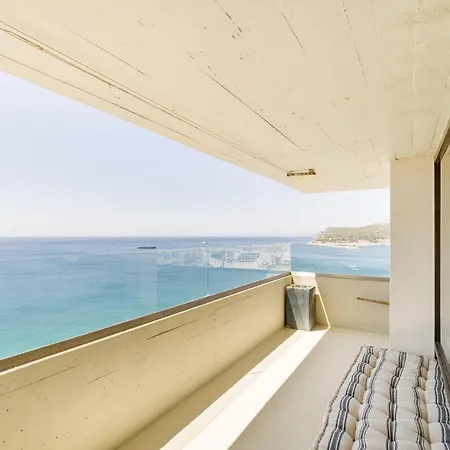 公寓 Premium Apartment, Private Beach Access, Garage, View 塞辛布拉